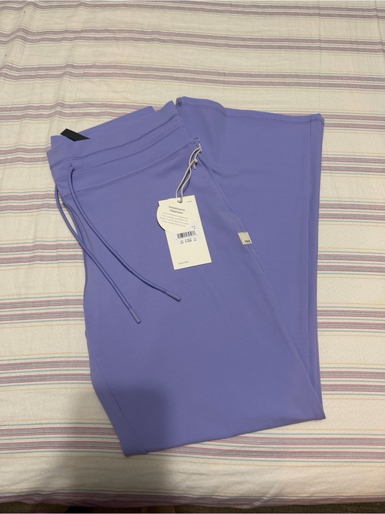 Vuori Pants - Vuori Lavender Performance Joggers
